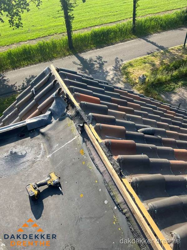 Kosten dakgoot vervangen: werkzaamheden aan dakrand in Drenthe Kosten dakgoot vervangen: werkzaamheden aan dakrand in Drenthe
